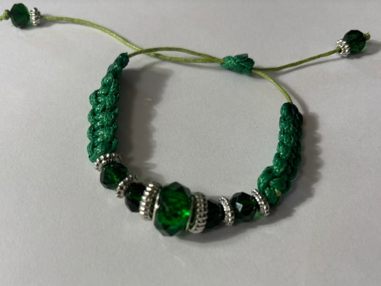 Braided Romantic Green Bracelet