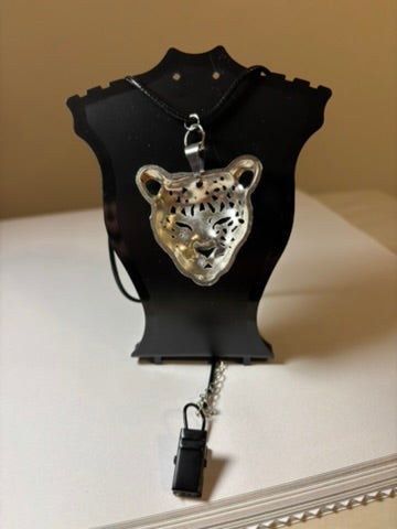 Silver metal color Leopard, Cheetah head Pendant