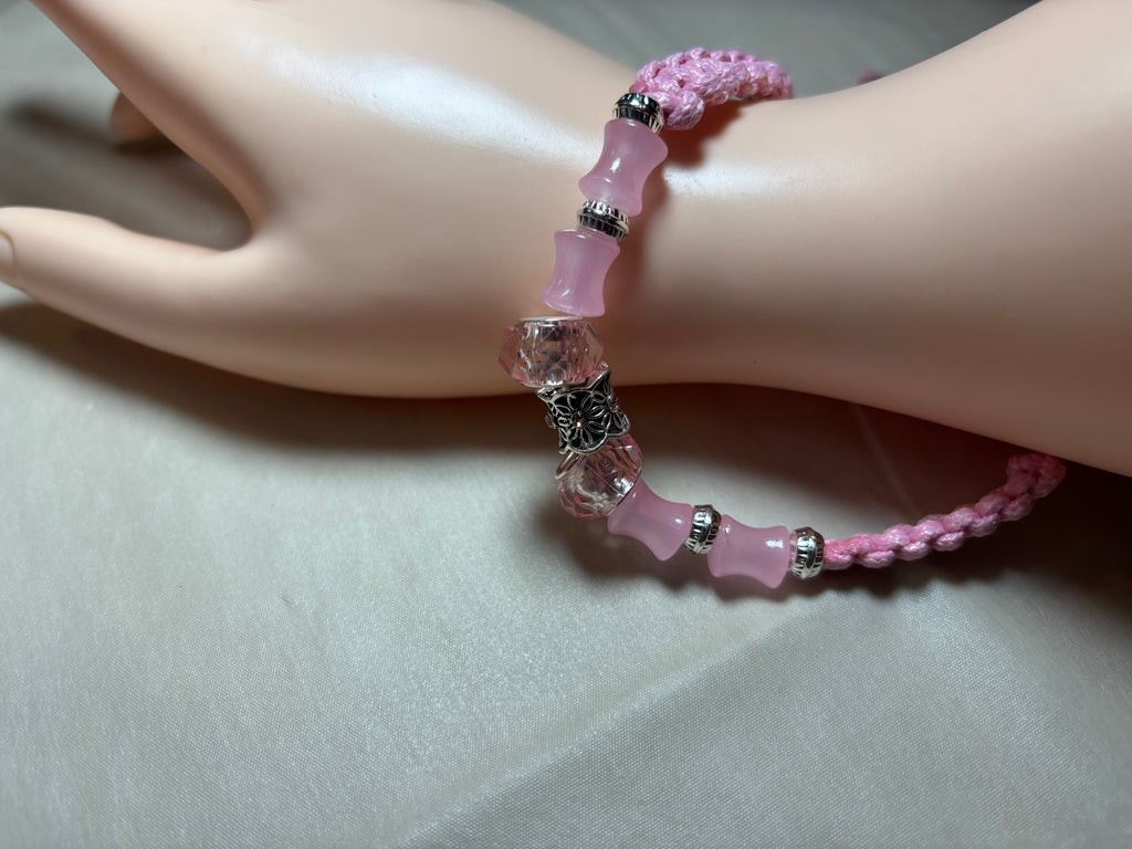 Pink beaded bracelet 