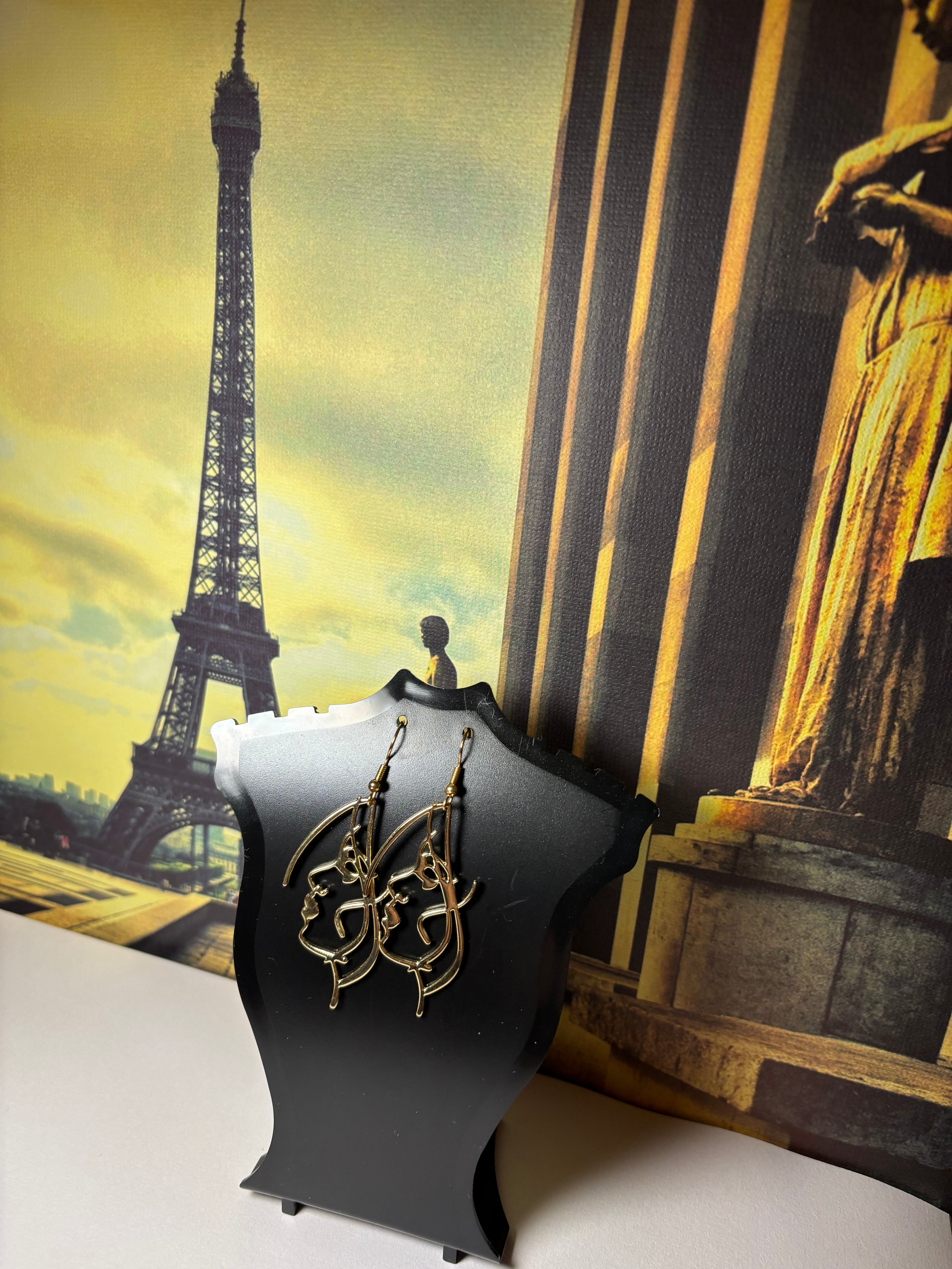 Gold color face open golden blank earrings