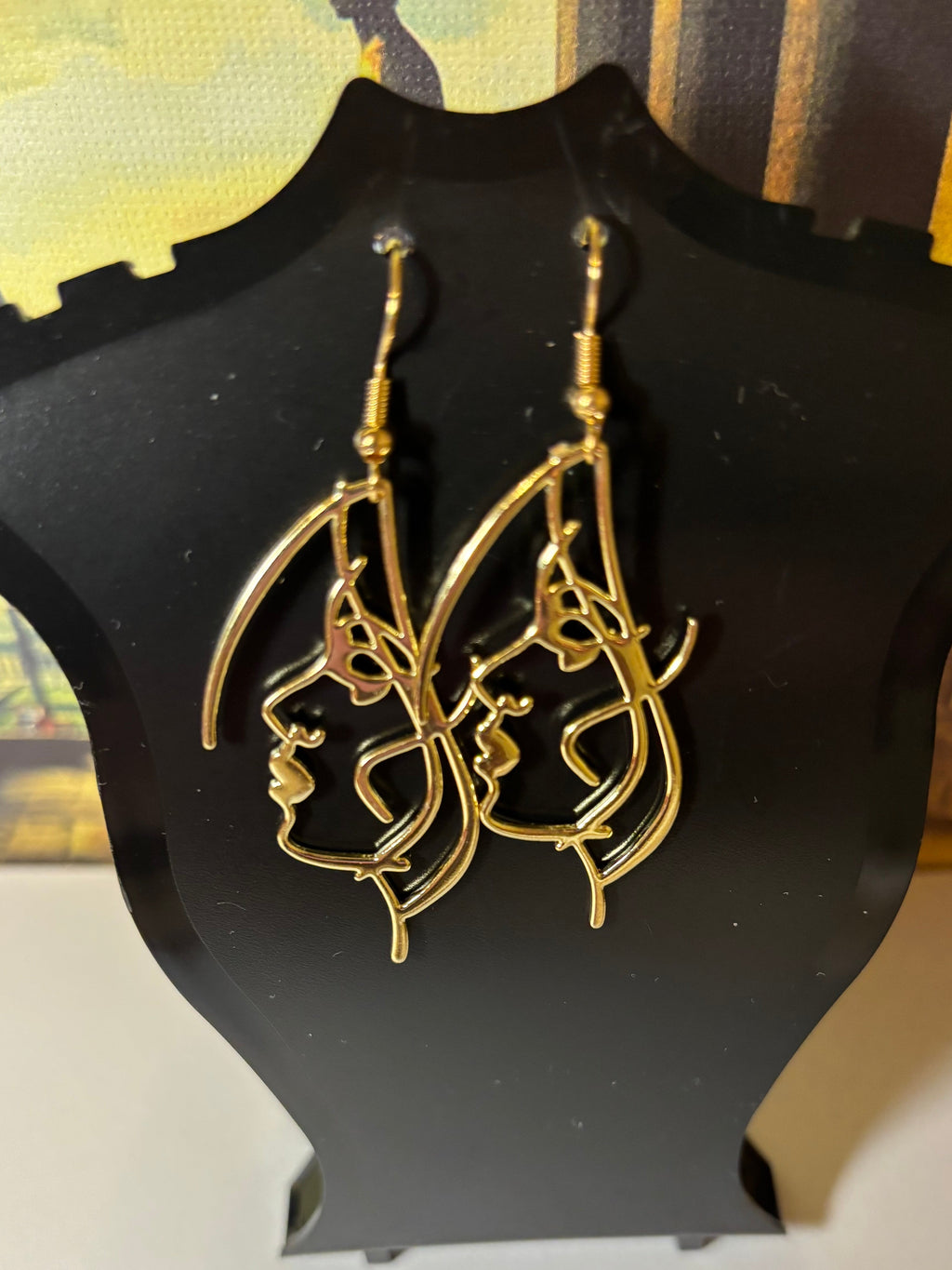 Gold color face open golden blank earrings