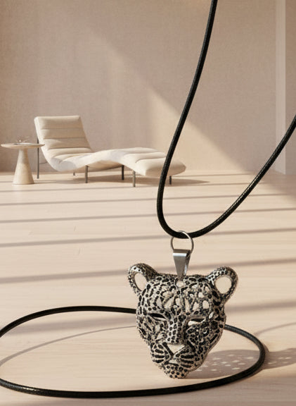 Silver metal color Leopard, Cheetah head Pendant